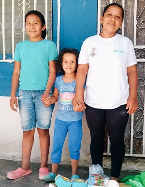 Honduras Angelica 12-year old