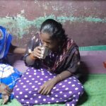 In c bhuvaneshwarimother feeding